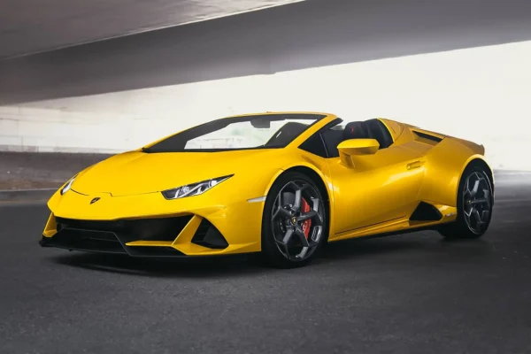 Rent Lamborghini Evo Spyder Rent Lamborghini Evo Spyder